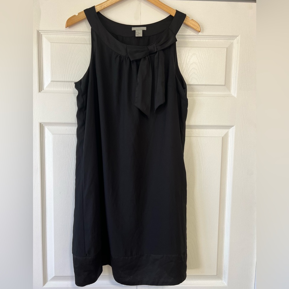 H&M Black sleeveless dress, bow collar, size 14